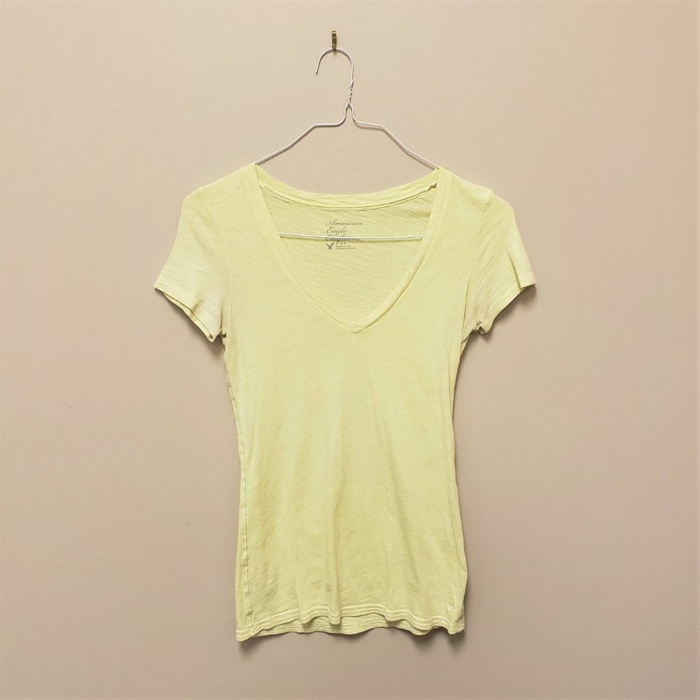 American Eagle Outfitters Womens T-Shirt
